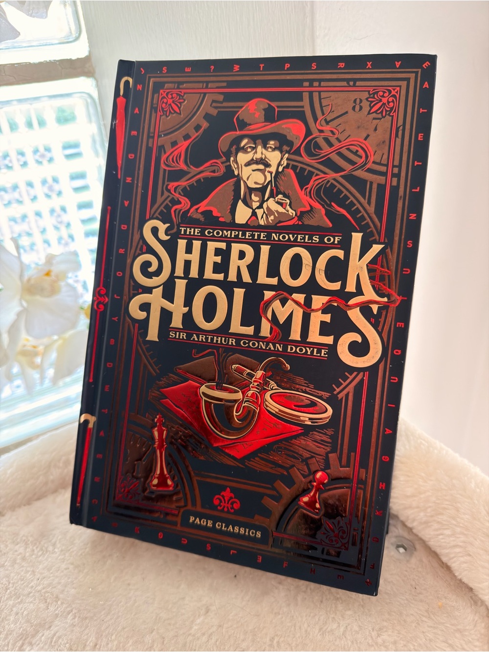 Sherlock Holmes - The Complete Novels (Ornate Red & Gold Hardcover)